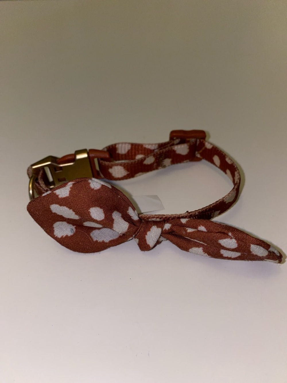 Vibrant Life Fawn Dot Dog Collar w/ Bow - Size XS (7-9" Neck)